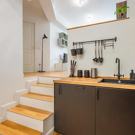 Prada's Nest - Modern Design And Close To Metro ميلان