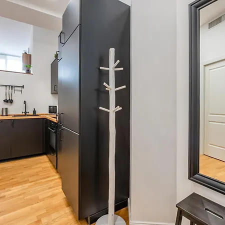 Prada's Nest - Modern Design And Close To Metro شقة *